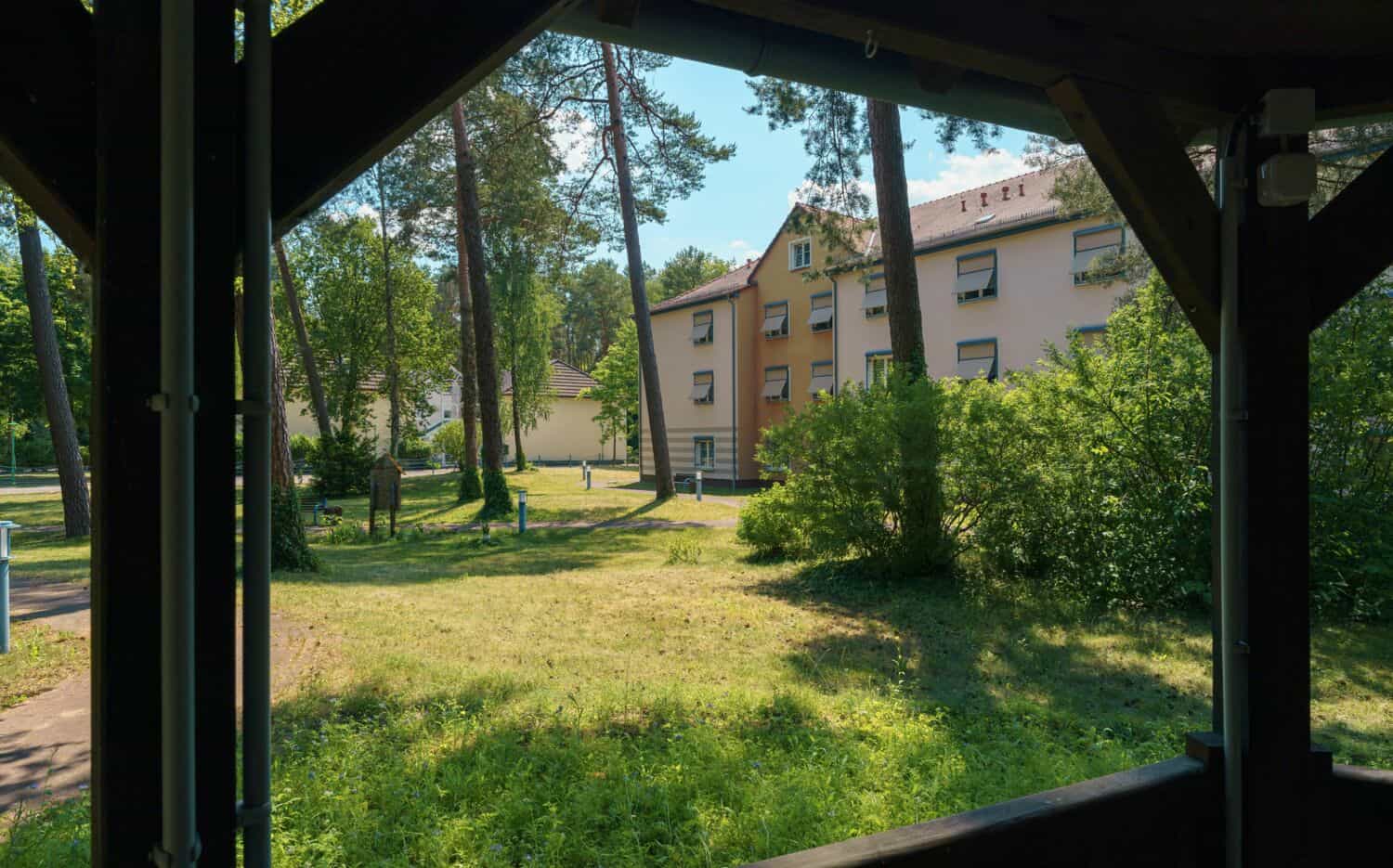 Pflegefachkraft (m/w/d) als Dauernachtwache - Werden Sie Teil unseres Teams! - AWO Seniorenzentrum "Am Wald" - Praxia