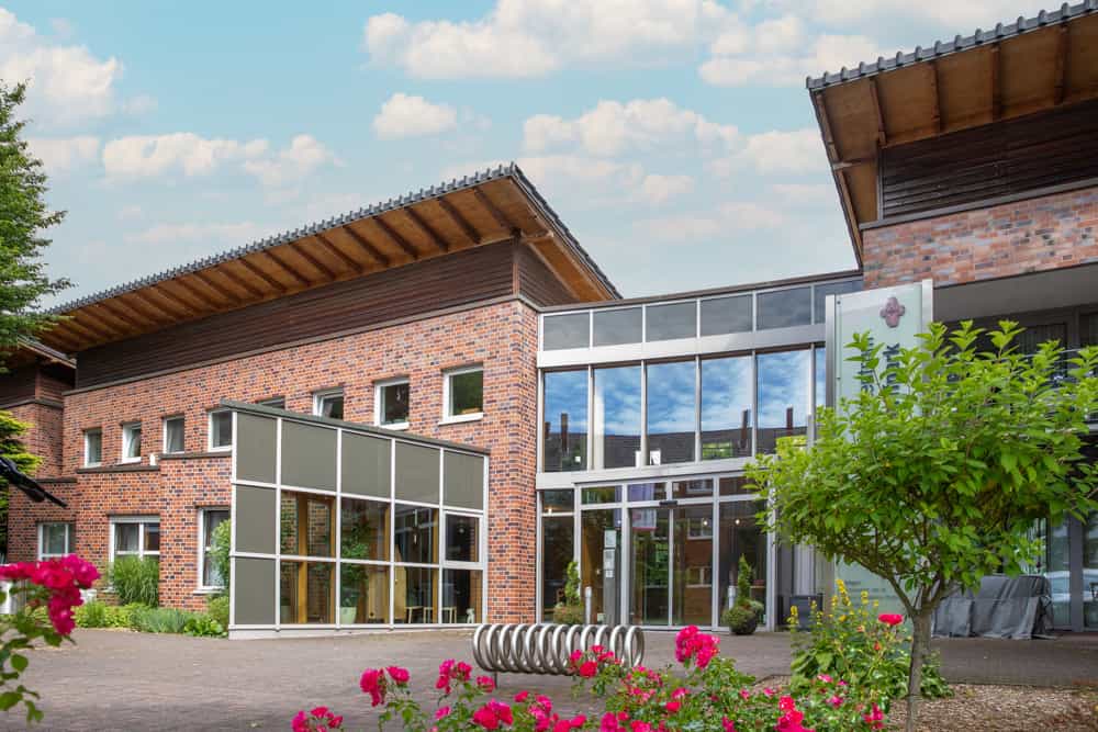 Gelernte Pflegehilfskraft (m/w/d) in Teilzeit (max. 75 %) - Zusammen stark sein! Oelde - SMMP - Seniorenzentrum Am Eichendorffpark - Praxia