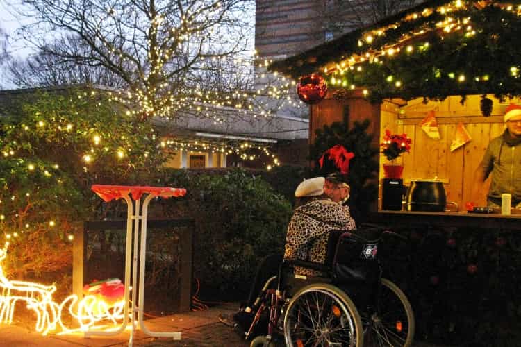 Stellvertretende Wohnbereichsleitung (m/w/d) - Wir suchen Zuwachs in unserem Team! Hamburg - Diesterweg-Stiftung - Praxia