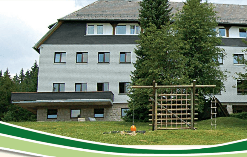 Ergotherapeut:in (m/w/d) in Teilzeit - Arbeiten wo andere Urlaub machen!  Feldberg (Schwarzwald) - Fachklinik Schuppenhörnle - Praxia