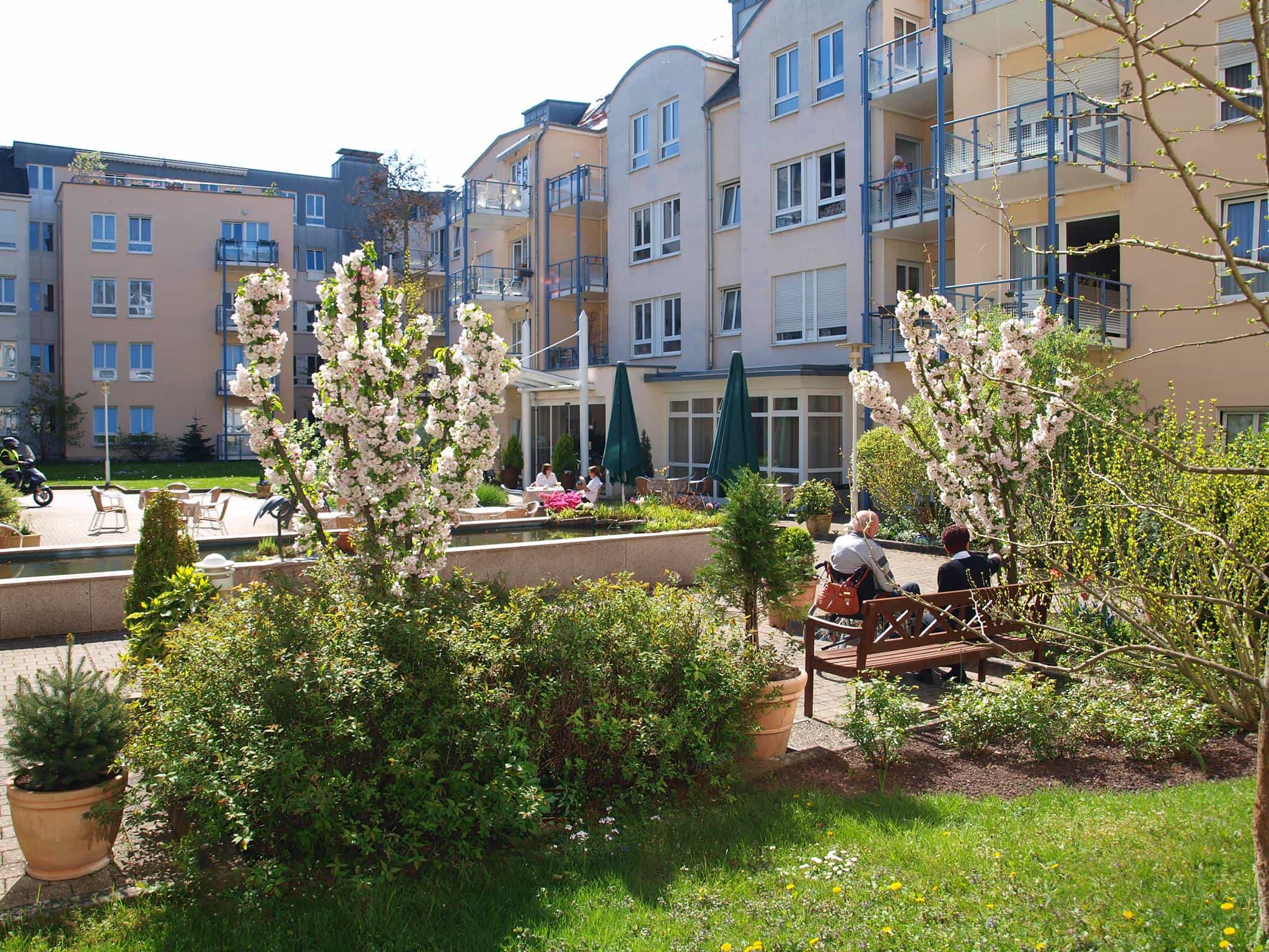 Pflegefachkraft (m/w/d) für unseren hauseigenen ambulanten Dienst - Werden Sie Teil des Teams! Trier - Residenz am Zuckerberg gGmbH - Praxia