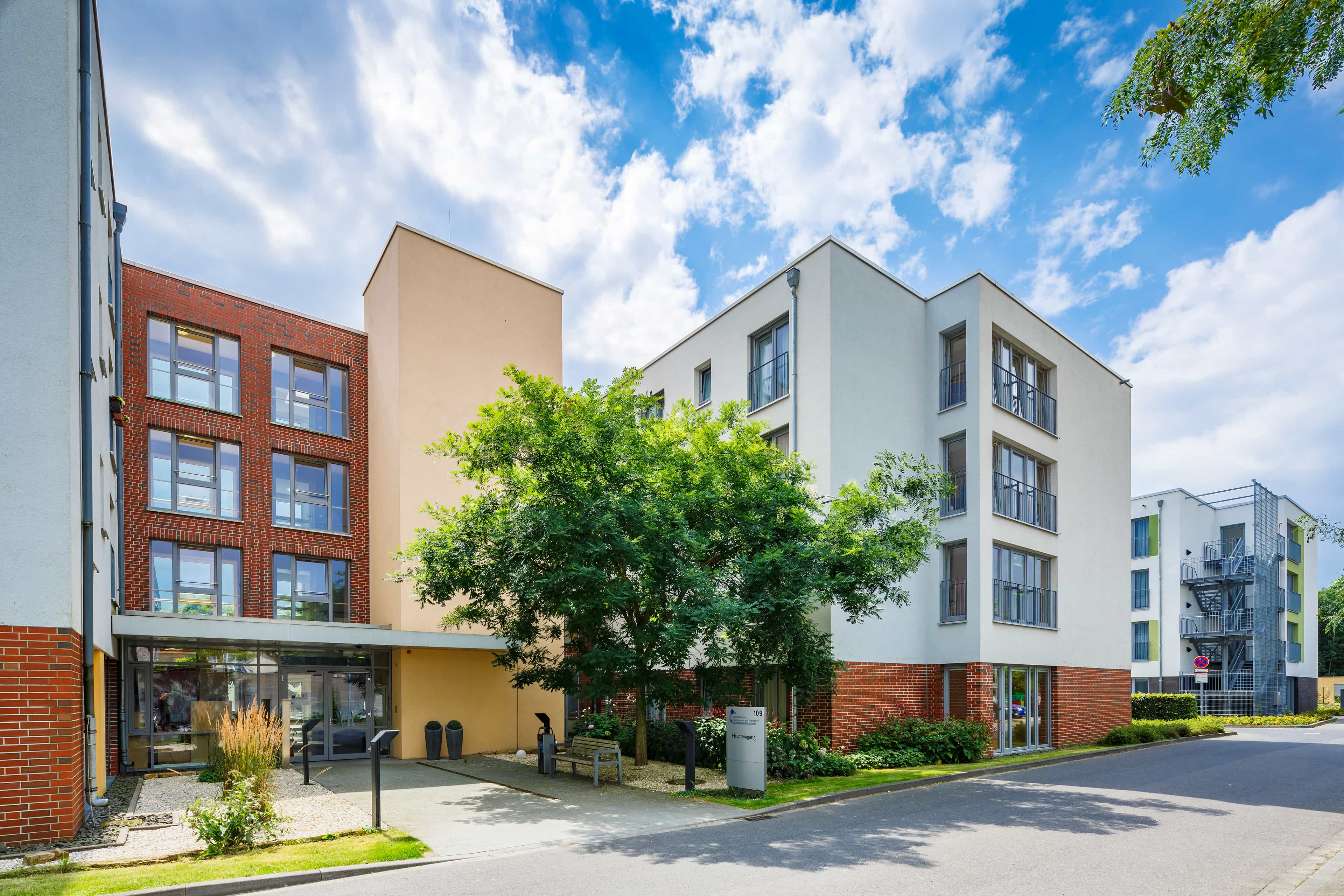 Pflegefachkraft (m/w/d) - Wir freuen uns auf Ihre Unterstützung! Köln - MARIENBORN St. Katharina - Praxia