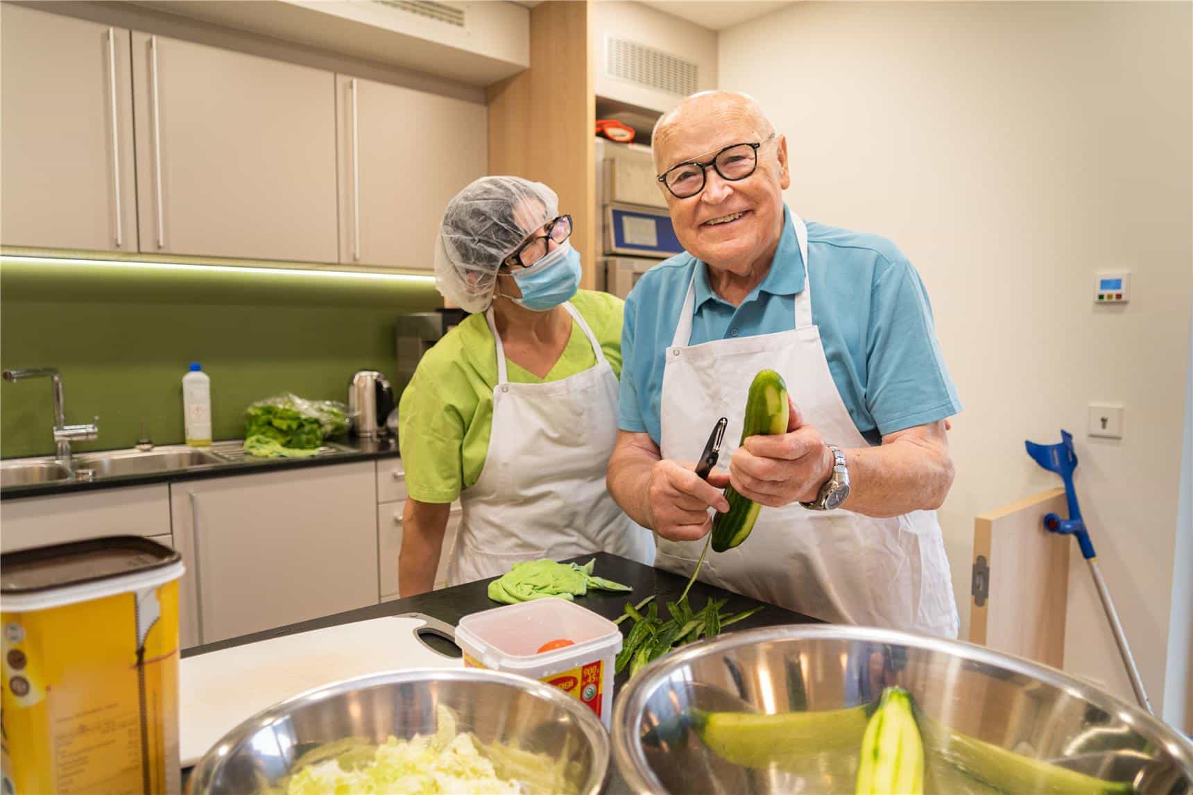 Gelernte Pflegehilfskraft (m/w/d) in Teilzeit (50 %) - Komm' in ein tolles Arbeitsklima! Stuttgart - Caritas - Haus Martinus - Praxia