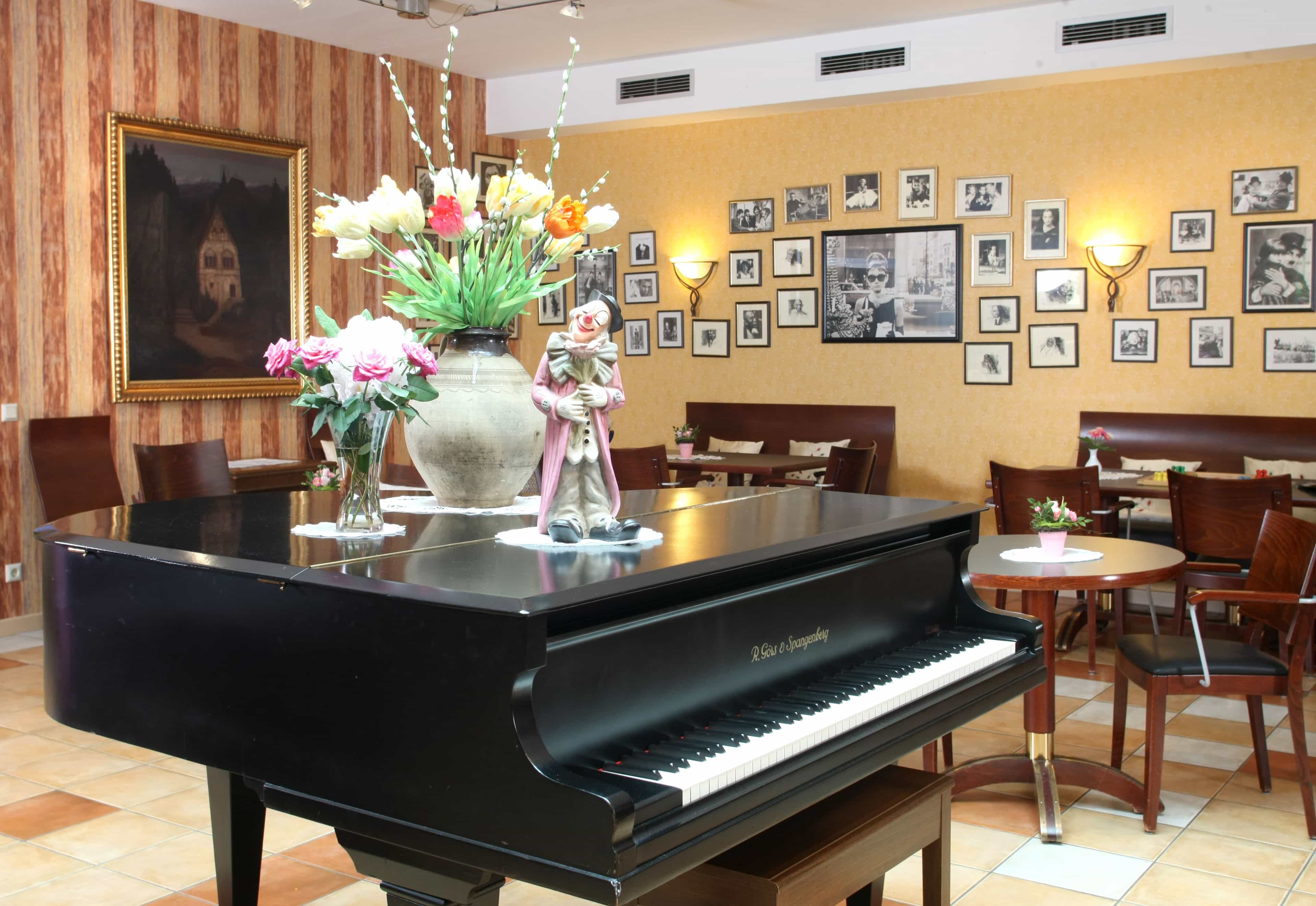 Pflegefachkraft (m/w/d) für den Tagesdienst - Werde Teil unseres Teams! Stromberg - Domus Cura Haus Obentraut Alten- und Pflegeheim - Praxia