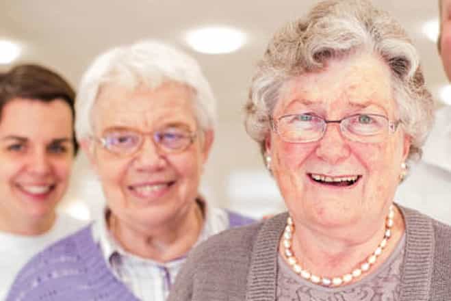 Pflegedienstleitung (m/w/d) - Bei uns startet Deine Karriere! Nürnberg - BRK Seniorenheim Am Goldbach - Praxia