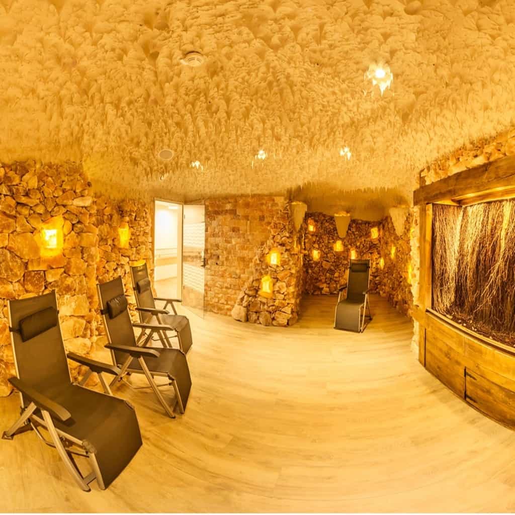 Gelernte Hilfskraft in der Kurzzeitpflege (m/w/d) – Wir suchen Zuwachs in unserem Team! Willingen (Upland) - Pflegehotel Willingen GmbH - Praxia