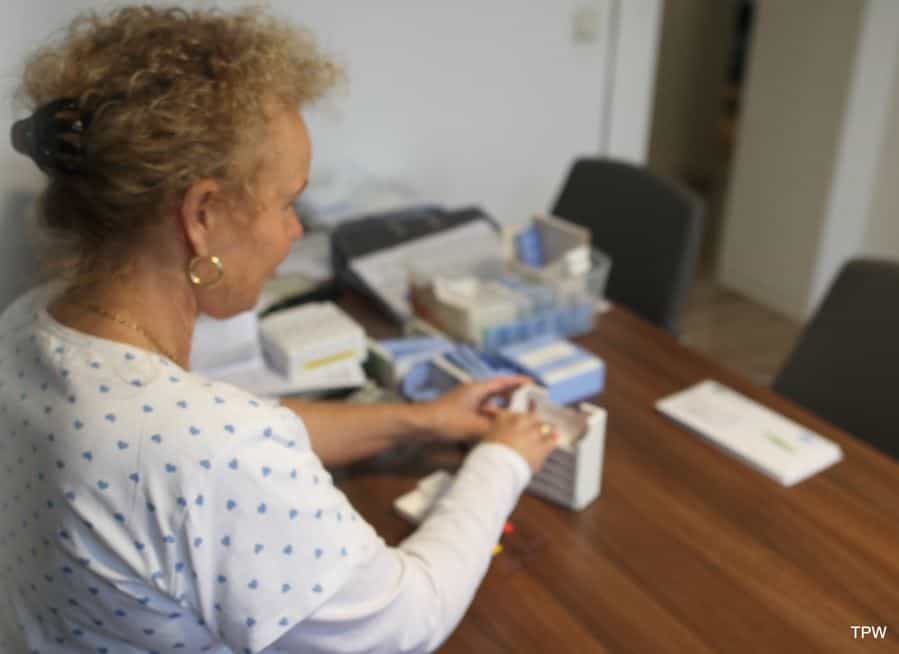 Gelernte Pflegehilfskraft (m/w/d) - Bewirb Dich jetzt! Köln - Pflegedienst-Riehl2.0 - Praxia