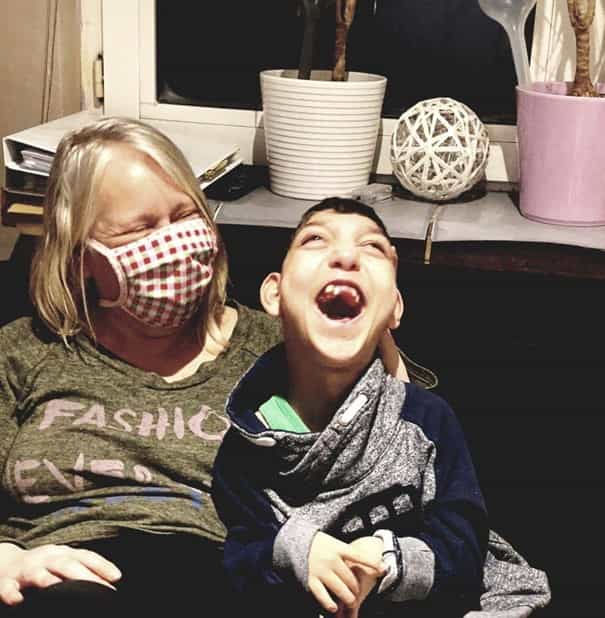 Pflegefachkraft mit Intensivpflegeerfahrung (m/w/d) für die Betreuung einen 12-jährigen Kindes - Wir suchen Dich! Gelsenkirchen - Ambulante Pflege Tripp - Gelsenkirchen - Praxia