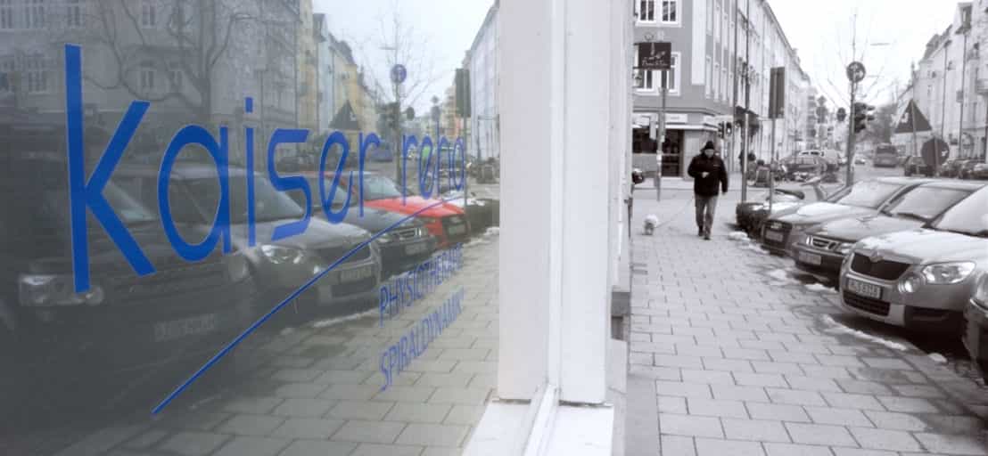 Physiotherapeut:in (m/w/d) – Bei uns startet Deine Karriere! München - Kaiser Reha - Praxia