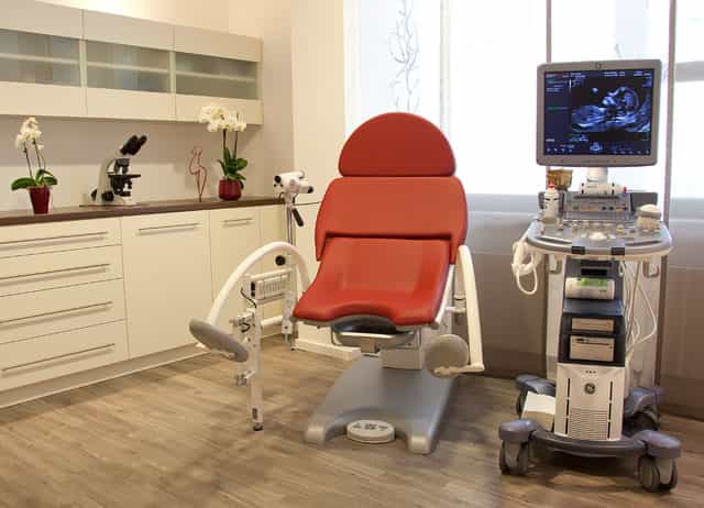 Medizinische:r Fachangestellte:r (m/w/d) – Ihr neuer Arbeitsplatz in einem Team, auf das Sie zählen können! Frankfurt am Main - Privatpraxis für Frauengesundheit und Schmerztherapie Manuela Franke, Michael Sroka und Team - Praxia