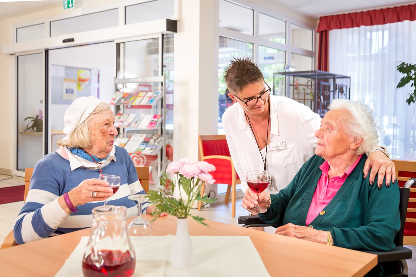 Pflegefachkraft als Dauernachtwache (m/w/d)  - Wir haben den passenden Job für Sie! Kleinmachnow - SenVital Senioren- und Pflegezentrum Kleinmachnow am Rathausmarkt - Praxia