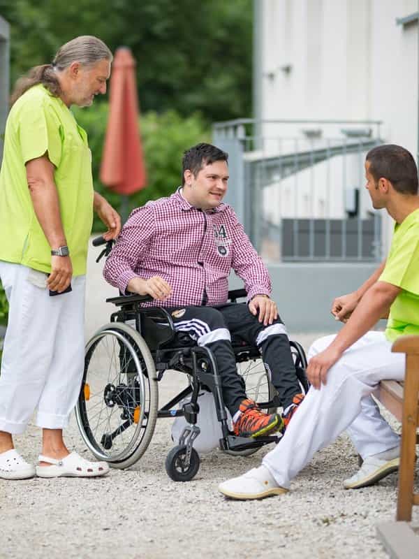 Pflegefachkraft (m/w/d) - Arbeiten auf Augenhöhe! - FAZMED Intensivpflege - Kinderversorgung Ilmenau - Praxia