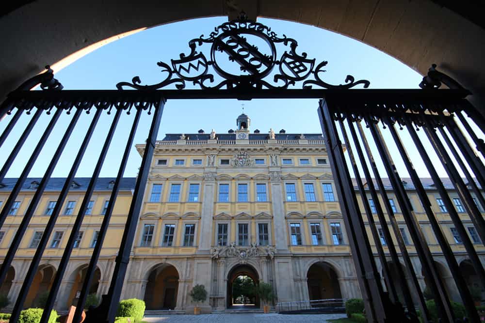 Leitungsposition für verschiedenen Bereiche (w/m/d) - Hier sind Sie richtig! Würzburg - Klinikum Würzburg Mitte - Praxia