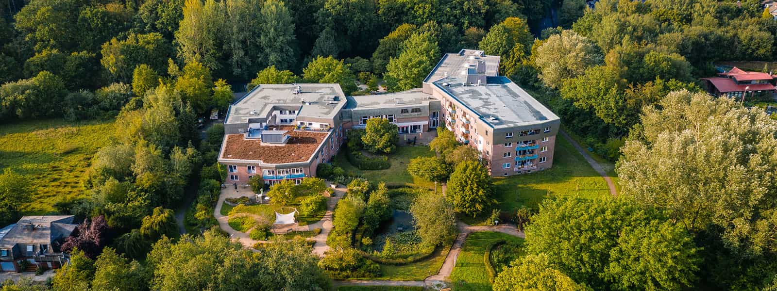 Pflegefachkraft (w/m/d) - Wir haben den passenden Job für Dich! Ahrensburg - Tobias-Haus Alten- und Pflegeheim - Praxia