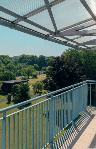 Pflegefachkraft (m/w/d) für das AWO Seniorenzentrum "Havelland" in Friesack - Kommen Sie zur AWO! Berlin - AWO Seniorenzentrum "Havelland" - Praxia