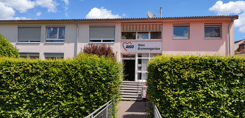 Pflegefachkraft für ambulant (m/w/d) - Ein Team auf das Du Dich verlassen kannst!  - AWO Haus Brunnengarten in Bad König - Praxia